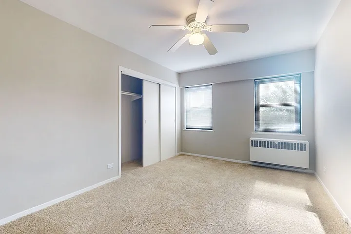 5550 S Dorchester Ave — Photo 27