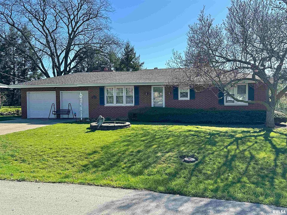 1st image of 4826 N Fairview Pl