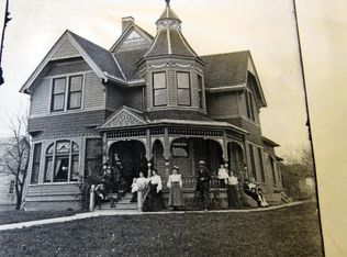 1110 Sharp St, Glenwood, IA 51534