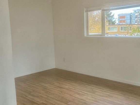 2nd image of 319 Belmont Ave E #12