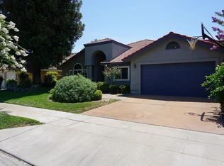 909 Paintbrush Dr, Madera, CA