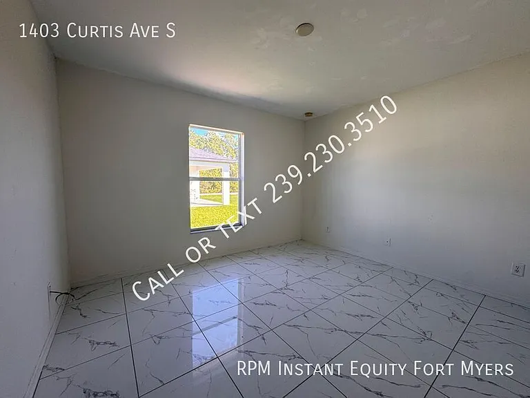 1403 Curtis Ave S — Photo 15