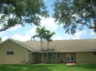 10641 SW 57th Pl, Davie, FL 33328