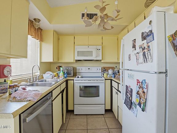 5th image of 1320 E BETHANY HOME Road #86