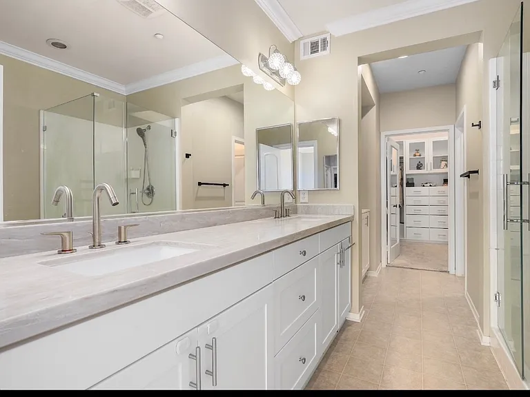 13024 Union Ave #401 — Photo 14