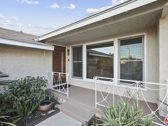 4th image of 4921 Presidio Dr