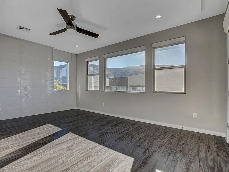 6005 Andezano Dr — Photo 18