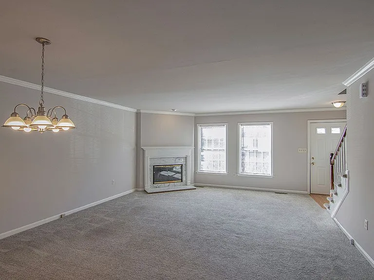 4129 Nantucket Dr — Photo 3