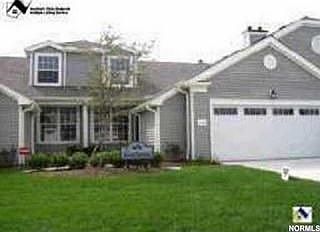 2nd image of 598 Hyannis Port Dr