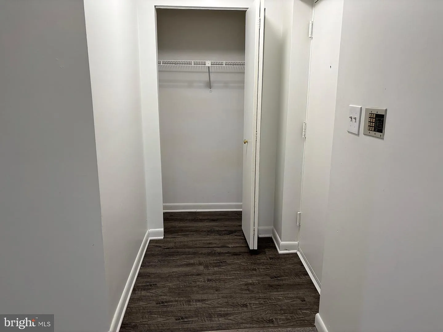 2 bed, 2.0 bath, 1017 sqft, $1,600 — Photo 4