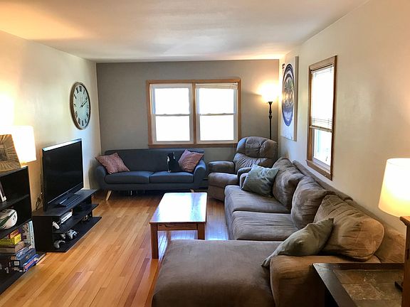 3rd image of 3041 Bryant Ave S #3