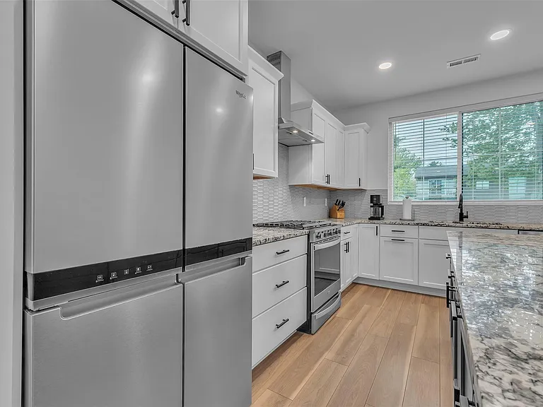 5264 Cooley Lake Rd — Photo 22