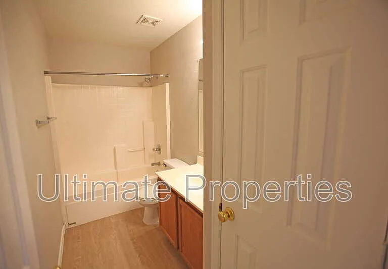12885 N Tonya St — Photo 15