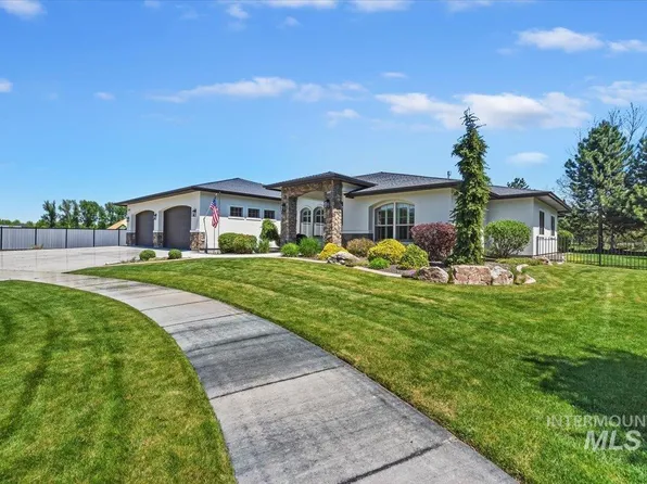 2036 N Bella Strada Way, Eagle, ID 83616