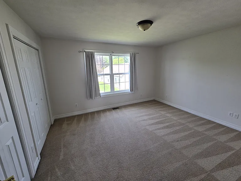 3541 Michigan Ave #B — Photo 7