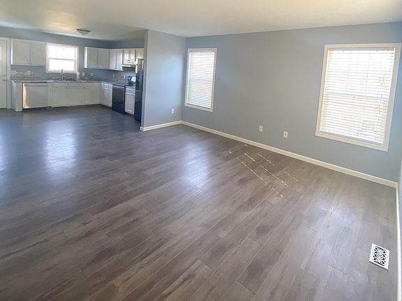2nd image of 23368 Finch Ave #B