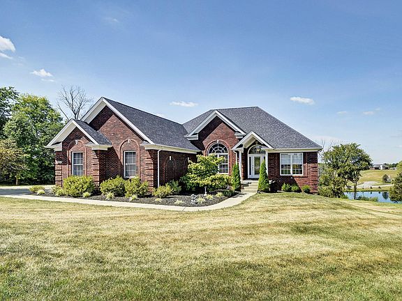 3rd image of 285 Inglenook Dr