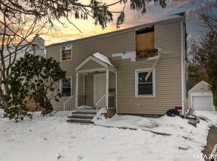 263 Oaklawn Ave, Stamford, CT 06905