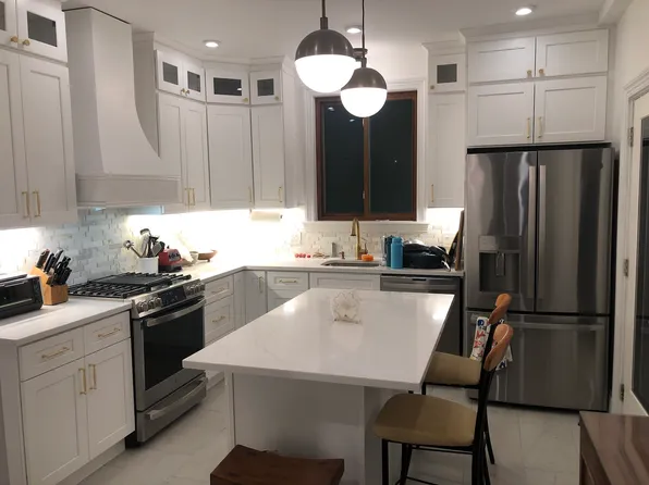 (undisclosed Address), Medford, MA 02155