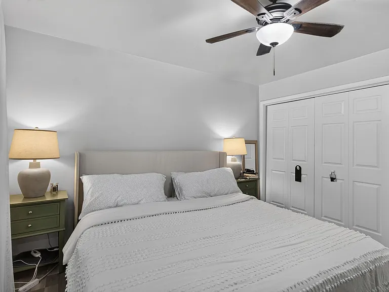 9501 Beaumont St — Photo 11