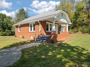 146 Sellers Rd, Clyde, NC 28721