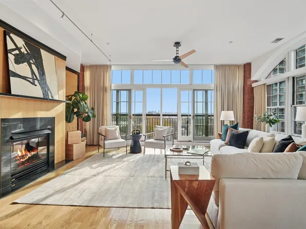 174 Washington Street image 1 of 33