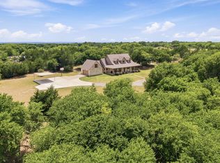 1201 N Oak Branch Rd, Waxahachie, TX 75167