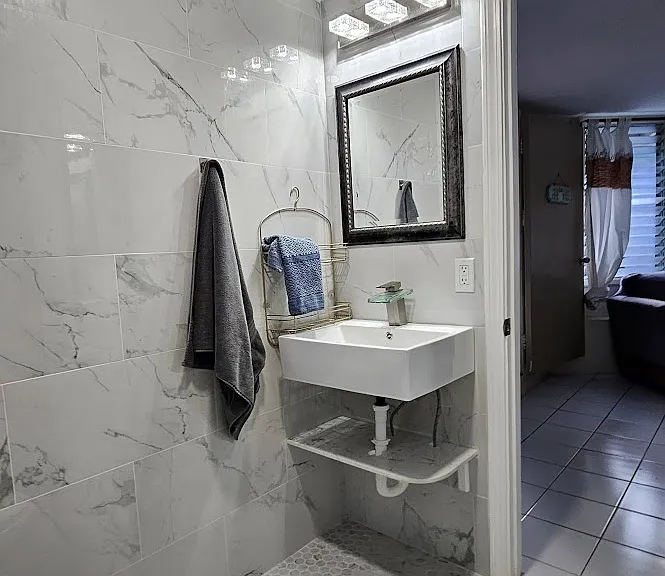 441 Kuliouou Rd #D — Photo 17