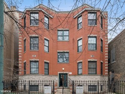 907 N Wood St #2N, Chicago, IL, 60622