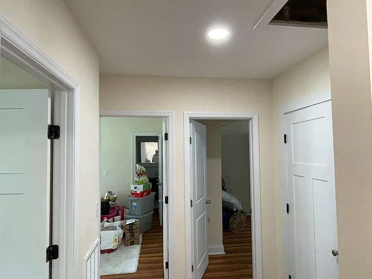 604 Avery St — Photo 22