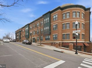 2101 N Monroe St APT 201, Arlington, VA