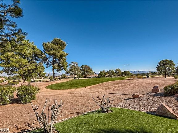 4th image of 9736 Sundial Dr