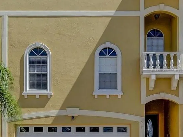 517 Villa Treviso Ct, Apollo Beach, FL 33572