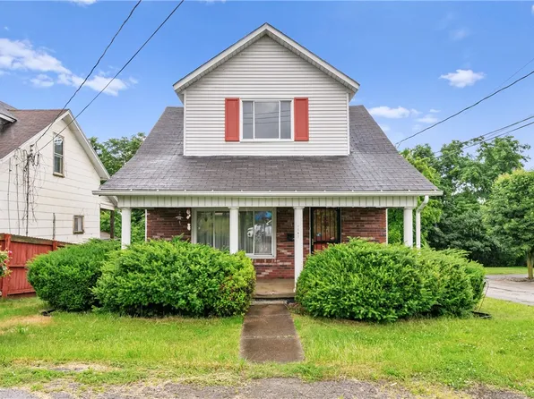 1103 2nd St, Monessen, PA 15062