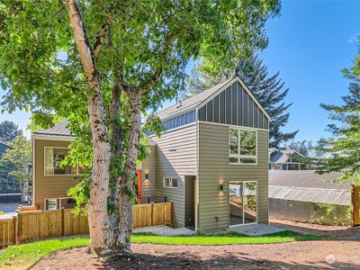 9524 3rd Avenue NE #C, Seattle, WA, 98115