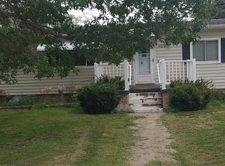 422 Silver St, Oxford, NE 68967