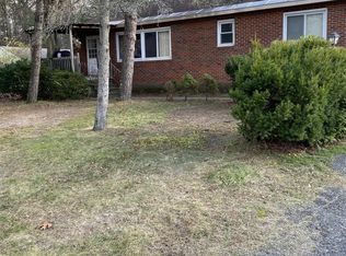 22 New Shaker Rd, Albany, NY 12205