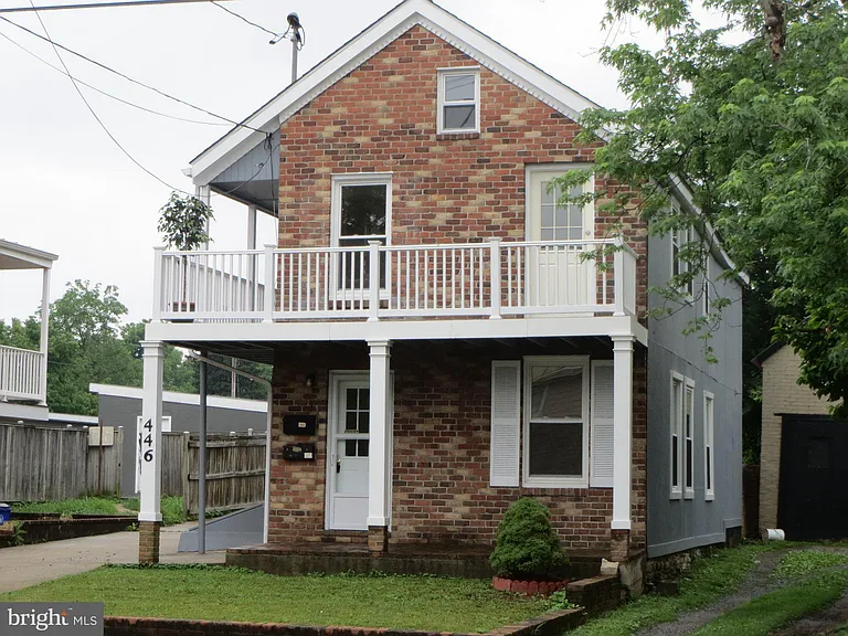 446 W South St — Photo 21