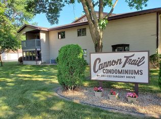 210 Sargent Dr APT 203, Red Wing, MN 55066