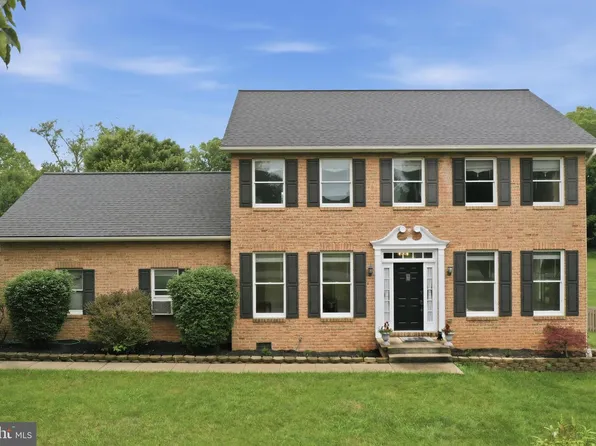 242 Street Of Dreams, Martinsburg, WV 25403