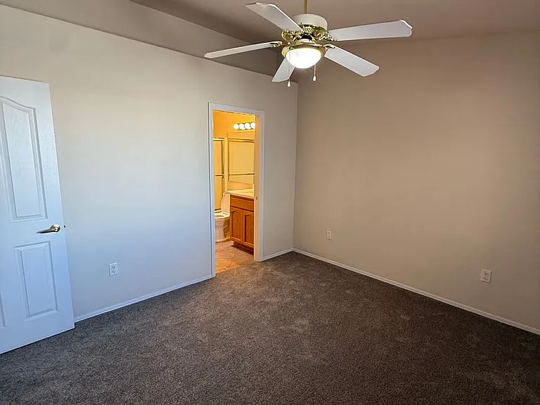 11367 S Kingman Ave — Photo 7