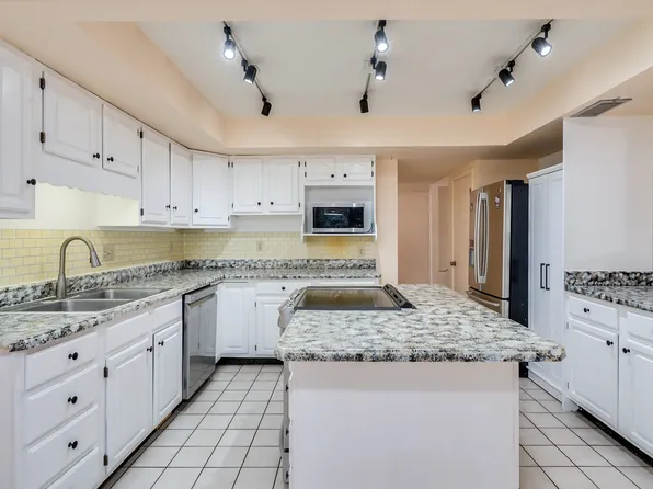 8449 E Agape Dr, Tucson, AZ 85715
