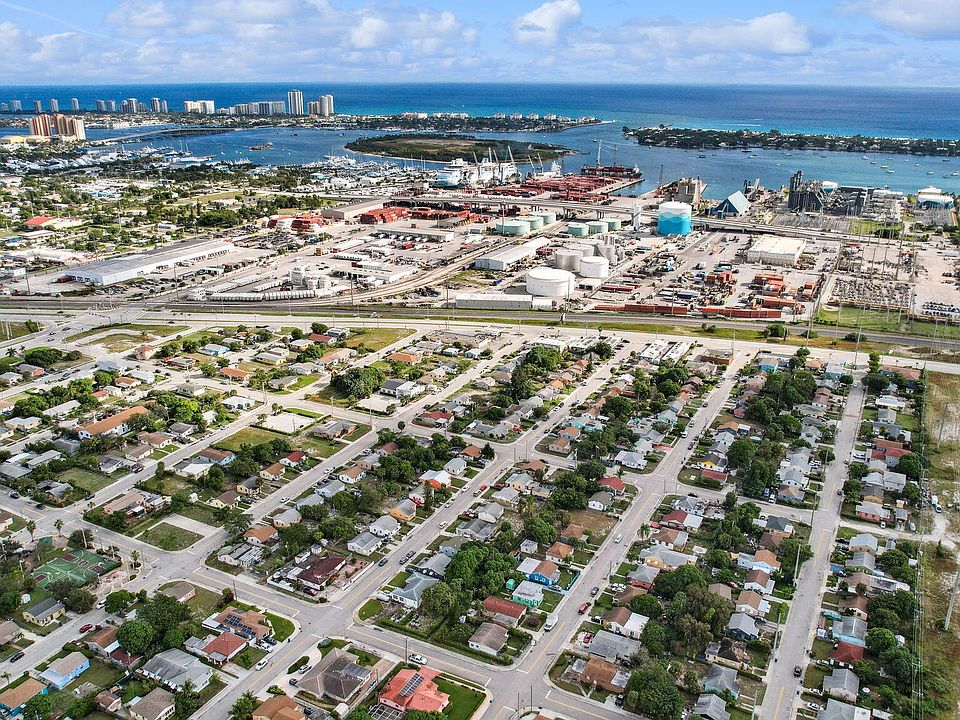 641 W 3rd St, Riviera Beach, FL 33404 Zillow