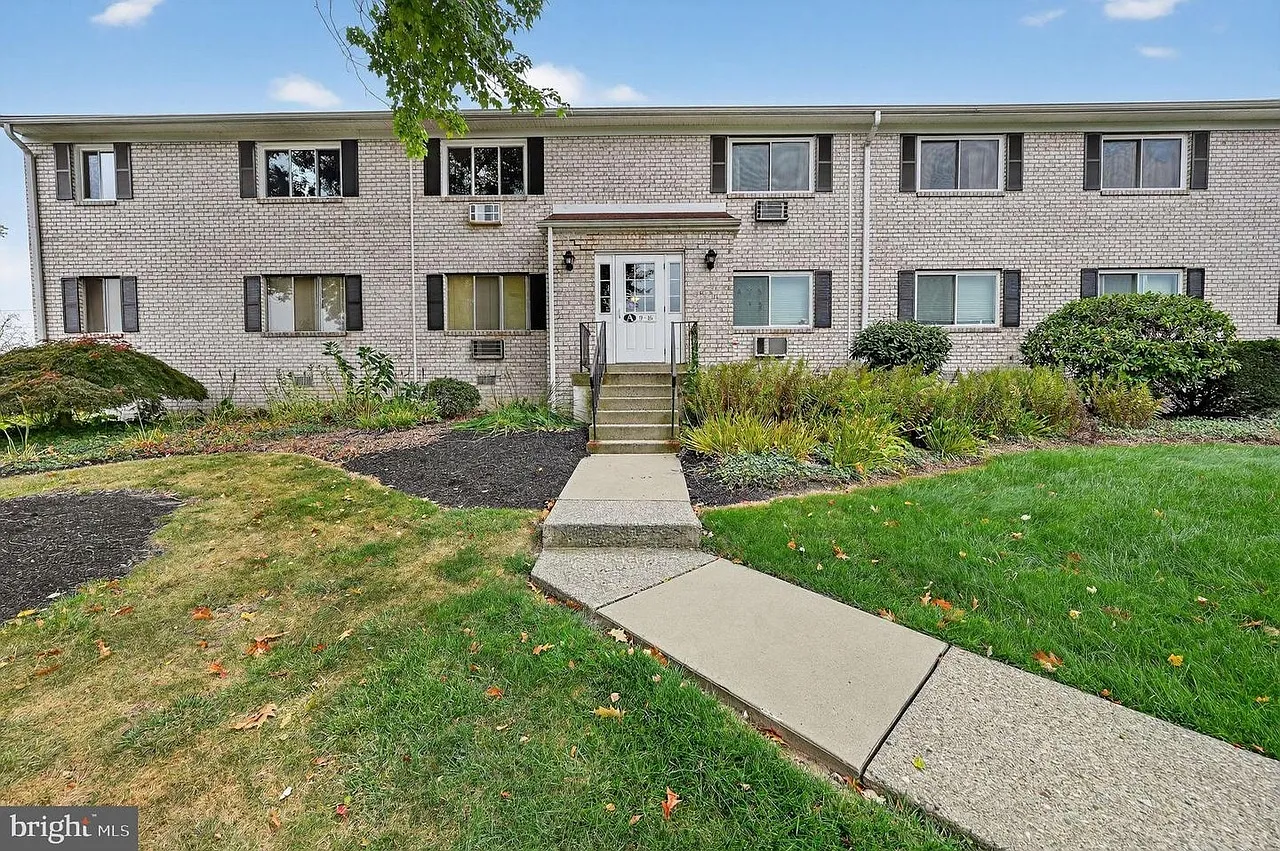 26 Park Avenue - B21 — Photo 1