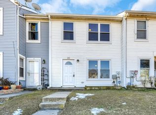 20 Taos Cir, Baltimore, MD 21220