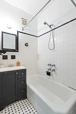 Sold by Compass | media 19