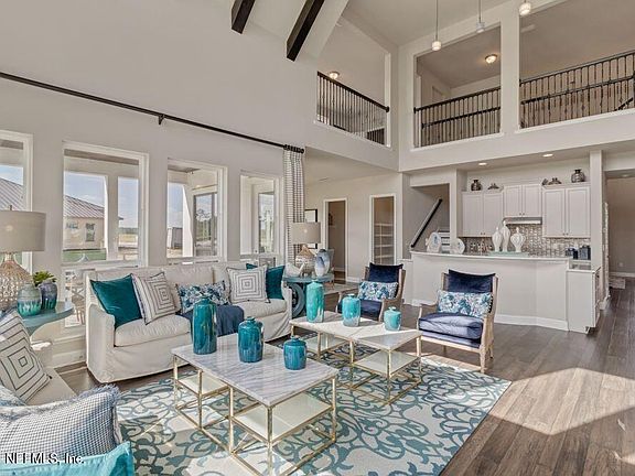 3rd image of 7000 San Fernando Pl