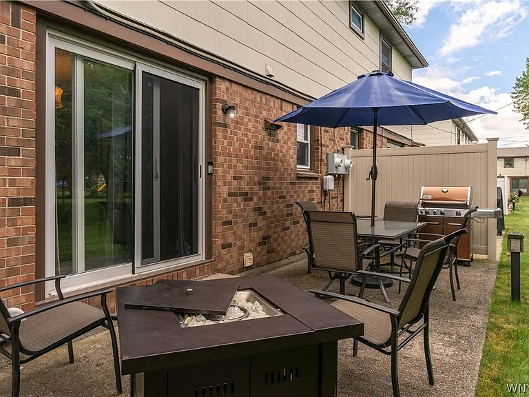 25 Villa Park — Photo 19