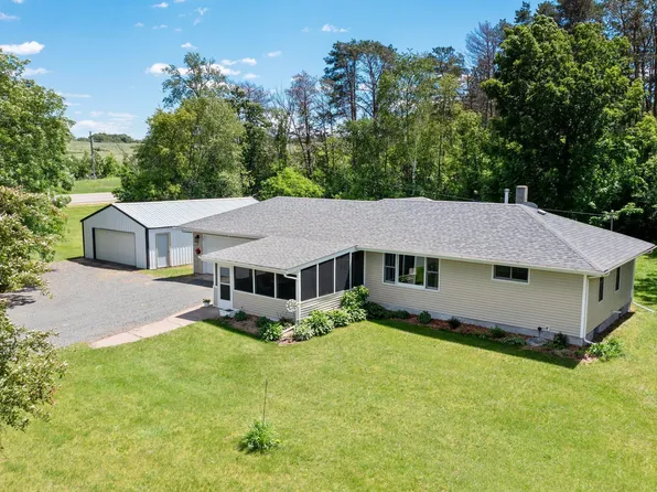 2002 40th Ave, Osceola, WI 54020