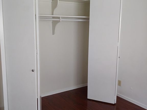 5th image of 1516 New Ave